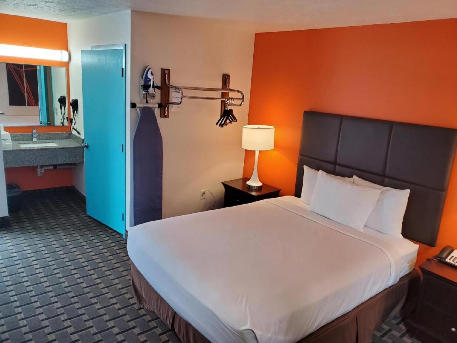Howard Johnson By Wyndham Spokane Exteriér fotografie